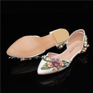 Nouvelle mode ballerines blanches chaussures de mariage pour femmes appartements confortables fleur sans lacet chaussures pour la mariée - Product Image 5