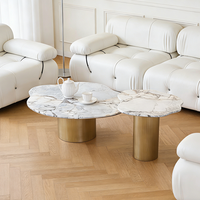 Ensemble de tables basses de salon modernes de luxe nordiques, couleur bronze, base en acier inoxydable, plateau en marbre, forme incurvée irrégulière