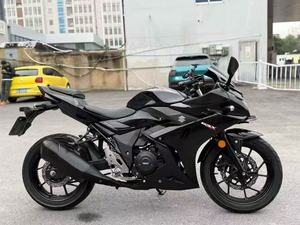 Moto sportive <span class=keywords><strong>Suzuki</strong></span> GSX250, bicylindre refroidi par eau avec équipement ABS - Product Image 4