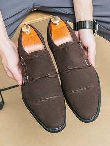 Mocassins en cuir PU pour hommes, chaussures de ville décontractées en daim avec boucle pour le bureau et les occasions spéciales - Product Image 5