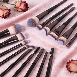 Juego de Brochas de Maquillaje Profesional de 11 Piezas, Brochas para Base, Polvo, Sombra de Ojos, Rubor y Corrector, con Cerdas Sintéticas Libres de Crueldad Animal - Product Image 1