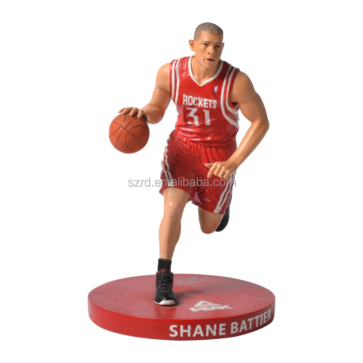 魅惑的なコレクション：バスケットボール選手のフィギュアの世界へ