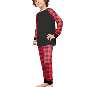 Costume à carreaux anti-rétrécissement fabriqué en usine, ensembles de vêtements de Noël décontractés pour les familles pour les vacances avec logo <span class=keywords><strong>personnalisé</strong></span> - Product Image 2