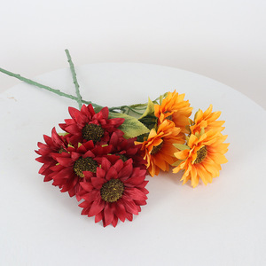 Fleur artificielle en soie Jessie, tournesol à 5 têtes, 57 cm, pour décoration intérieure, accessoires de mariage - Product Image 1