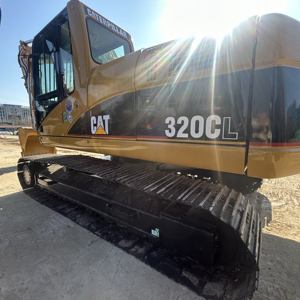 Excavadora 320CL de 20 Toneladas 2024 con Motor Japonés, Pocas Horas de Uso, con Bomba para Proyectos de Canteras e Infraestructura - Product Image 1