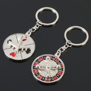 Sáng Tạo Cổ Điển Phong Cách Thép Không Gỉ Nga Roulette Keychain Kim Loại Bền Casino Đạo Cụ Và Người Giữ Chìa Khóa - Product Image 1