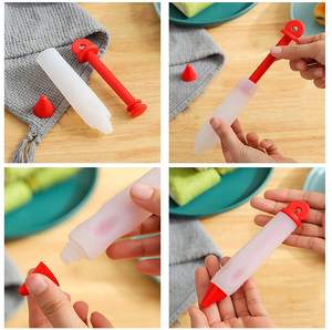 Usse ปากกาตกแต่งเค้กซิลิโคน4ชิ้นสำหรับตัวหนังสือบน<span class=keywords><strong>เค้ก</strong></span>เครื่องมืออบ<span class=keywords><strong>เค้ก</strong></span>ครีมสำคัญ - Product Image 6