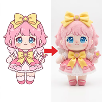 Poupée en peluche Fée aux cheveux roses avec détails étoiles, nœuds jaunes, jupe à volants en dentelle, mini ailes d'ange, baguette étoile, mascotte de dessin animé mignonne pour fille
