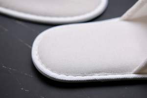 OEM/ODM pamuk otel terliği tek kullanımlık özel LOGO kişiselleştirilmiş tedarikçisi otel otel banyo gereçleri - Product Image 5