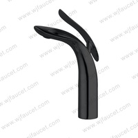 Keran wastafel mewah, keran wastafel mewah, keran air hitam, keran wastafel kamar mandi terpasang di dek