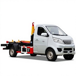 รถบรรทุกขยะแบบถอดประกอบได้สำหรับชุมชนในเมือง FOTON 4x2 2.5CBM 3 ตัน เกียร์ธรรมดา ดีเซล พร้อมระบบลากจูง เป็นมิตรกับสิ่งแวดล้อม - Product Image 1