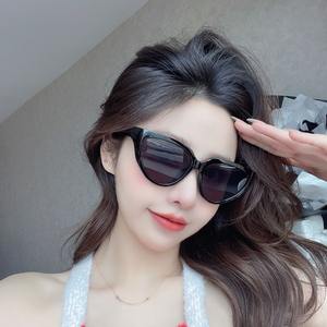 En stock Lunettes de soleil polarisées en acétate vintage pour femmes avec logo personnalisé Montures TR90 épaisses de luxe Lunettes de soleil rondes TAC - Product Image 2