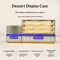 Kommerzielle Vitrine im modernen Stil aus poliertem Edelstahl mit Glas, mehrstufiges Brot- und Kuchenregal mit LED-Beleuchtung in Goldbraun