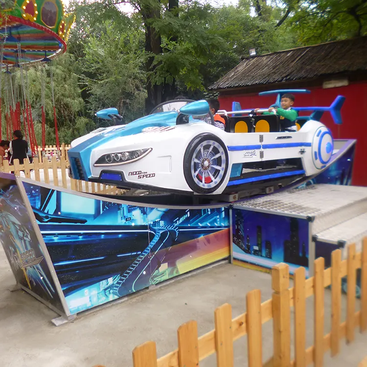 China Pretparkritten Vliegende Auto Kinderen Games Speed Vliegende Auto Outdoor Amusement Elektrische Vliegende Auto
