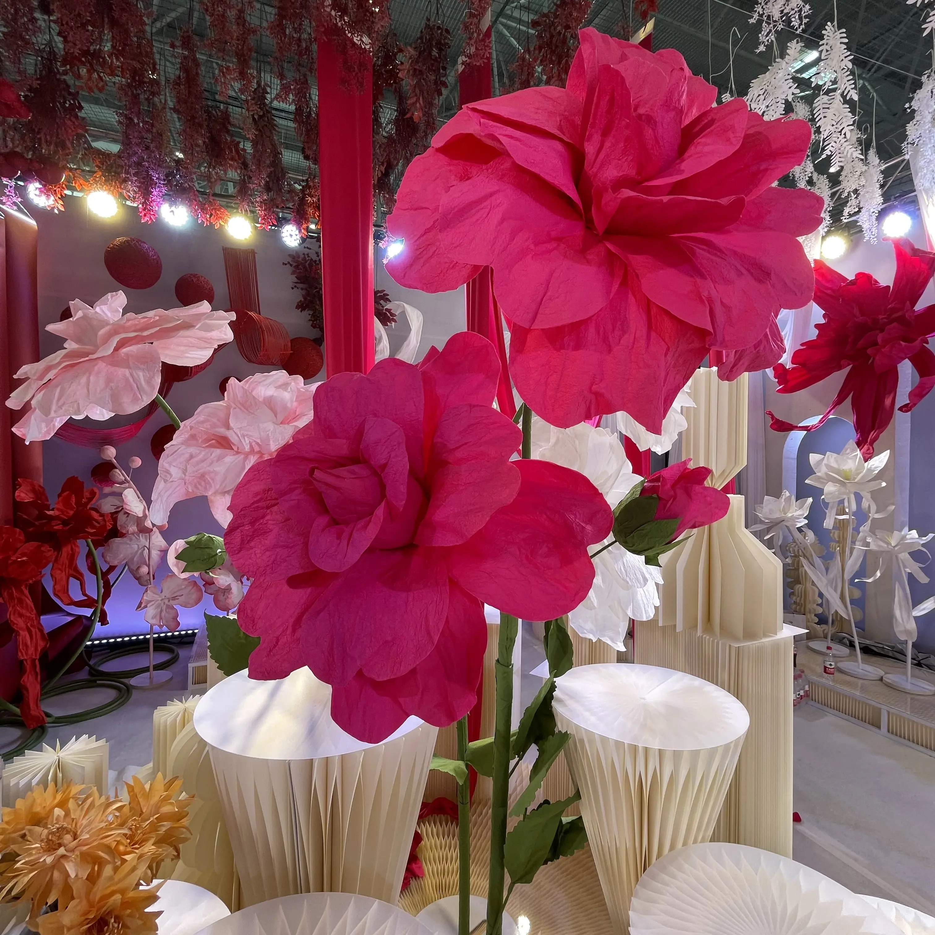 R46 Bunga Kertas Raksasa Penjualan Laris Dekorasi Bunga Raksasa untuk Dekorasi Ruang Pernikahan
