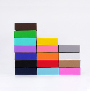Boîtes en papier multicolores en gros à faible MOQ pour emballage de parfums, cosmétiques pour ongles, petites boîtes cadeaux, boîtes d'expédition avec logo personnalisé - Product Image 1