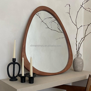 <span class=keywords><strong>Miroir</strong></span> <span class=keywords><strong>de</strong></span> <span class=keywords><strong>salle</strong></span> <span class=keywords><strong>de</strong></span> <span class=keywords><strong>bain</strong></span> <span class=keywords><strong>rond</strong></span> <span class=keywords><strong>de</strong></span> style vintage avec cadre en <span class=keywords><strong>bois</strong></span> massif <span class=keywords><strong>Miroir</strong></span> <span class=keywords><strong>de</strong></span> coiffeuse <span class=keywords><strong>de</strong></span> <span class=keywords><strong>salle</strong></span> <span class=keywords><strong>de</strong></span> <span class=keywords><strong>bain</strong></span> à cadre en <span class=keywords><strong>bois</strong></span> - Product Image 3