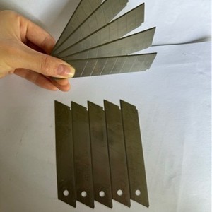 Double Swallow Utility Knife Blade 18mm 0.6mm Thick Carbon Steel Replacement For Paper Wall Covering Cutting - Product Image 3