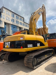 Vente flash : Excavatrice d'occasion Cat 320CL, Caterpillar 320, bon état, 20 tonnes, excavatrice sur chenilles lourdes, d'occasion, provenance Japon. - Product Image 1