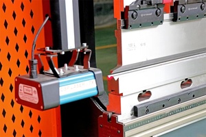 Prensa Plegadora Hidráulica CNC <span class=keywords><strong>KINGBALL</strong></span> 125T4000 con Sistema CNC DA53T de 4+1 Ejes - Product Image 4
