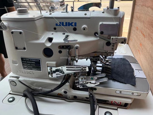 Máquina de coser industrial Juki MEB-3200 de alta productividad para ojales y botones, con cortahilos para aguja - Product Image 6