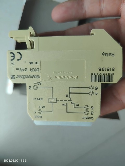 818198 Relay Dkr 821562 8pin for Plc New Original Industrial Automation Programmable Control Systems New Original Industrial