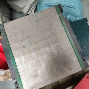 פאנל מסך רוטט עמיד עם שוליים עטופים - Product Image 3