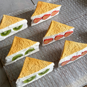 Réplique de sandwich au kiwi en plastique, modèle de présentation, délicieuse réplique estivale crémeuse et moelleuse, tranche de pain au yaourt fouetté, pour décoration de café - Product Image 4