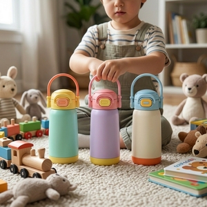 Botella de Agua Aislada para Niños de Acero Inoxidable 316 con Tapa de Paja Abatible, Logotipo Personalizado, Libre de BPA, Termo al Vacío, Regreso a Clases - Product Image 4