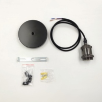Disque rond de 12 cm + fil tressé de 1 m + tête de lampe rétro E27 noir foncé