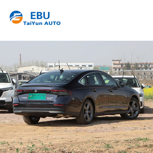 Xe cỡ trung phù hợp PHEV Hybrid xe 2.0L e-cvt xe điện phía trước bánh xe ổ đĩa xe điện - Product Image 4