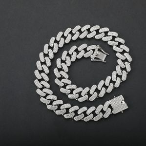 AA Hip-Hop Abartılı 20mm Üçlü Elmas Küba Zinciri Süper Parlak Kolye - Hem Erkekler Hem de Kadınlar İçin Trend Takı - Product Image 3