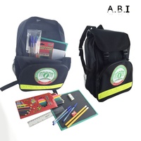 Sac d'école en gros Kit de retour à l'école d'appel d'offres du gouvernement pour enfants papeterie ensemble de sacs à dos de Madagascar