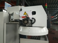 Machine de fraisage CNC verticale 3 axes XK7136, broche BT40, table 1250*360mm, robuste, haute rigidité, fraisage de précision, travail des métaux