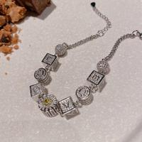 Bracelet de luxe pour femme, bijoux de mode, cœur en cristal, pierres précieuses scintillantes, cadeau de mariage, bracelet personnalisé