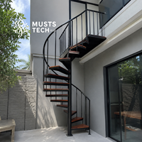 Escalier en colimaçon moderne pour manoir, avec optimisation structurelle personnalisée de qualité supérieure et caractéristiques architecturales