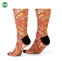 Chaussettes à impression graphique sur mesure Chaussettes mi-longues extensibles dans 4 directions par sublimation