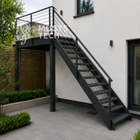 Escalier extérieur en acier de qualité supérieure pour résidences, avec support de conception par fabricant spécialisé