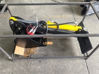Accessoires de terrassement COUGARS pour mini-chargeuses compactes, chargeuses sur chenilles et chargeuses sur roues