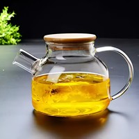 Pabrik grosir 1L tinggi borosilikat kaca ketel teh teko air dengan tutup bambu yang dapat dilepas Filter cerat cangkir teh bunga