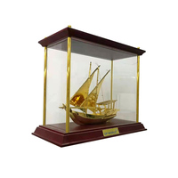 Modèles de trophées personnalisés en métal bronze 3D, gravés à la presse, émaillés, représentant des catamarans à voile, à vendre