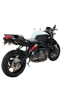 Moto da Strada Usata Benelli TNT600 600cc, 4 Cilindri in Linea, Raffreddamento a Liquido, Velocità Massima >180km/h, per Piloti Esperti, Jiangsu - Product Image 3