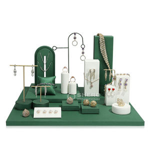 แท่นโชว์เครื่องประดับโลหะสุดหรูแบบกำหนดเอง - Product Image 2