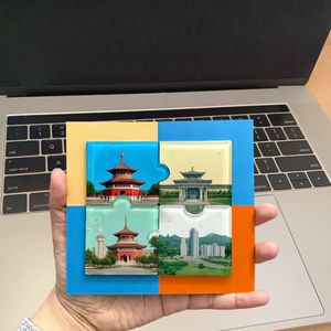 Imanes de nevera acrílicos personalizados Xinhongyuan de 3 cm x 5 cm con diseño de rompecabezas, pegatinas magnéticas fuertes para regalos - Product Image 1