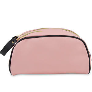 Pochette de maquillage noire à double fermeture éclair avec logo personnalisé, en PU et cuir, avec fermeture à glissière pour les pinceaux de maquillage de voyage - Product Image 5