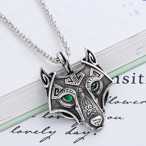Vente de gros Collier loup Celti en alliage métallique brillant pour adolescents - Product Image 1
