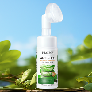 Étiquette personnelle Vente en gros de mousse de lavage végétarienne naturelle à l'aloe Vera douche Moose nettoyant pour le visage hydrater - Product Image 1