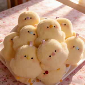 Porte-clés unisexe en peluche souple anti-stress, jouet à presser doux et moelleux pour les plus de 14 ans - Product Image 3