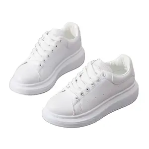 New white thick soled sports shoes classic unisex couple shoes men's and women's casual board shoes