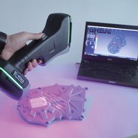Service de fabrication de supports et de cadres en tôle métallique sur mesure, découpe laser, pliage, soudage, acier inoxydable, aluminium, laiton